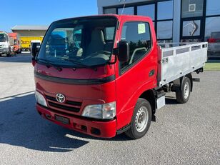 Toyota DYNA 100 3.0/D-4D bortu kravas automašīna