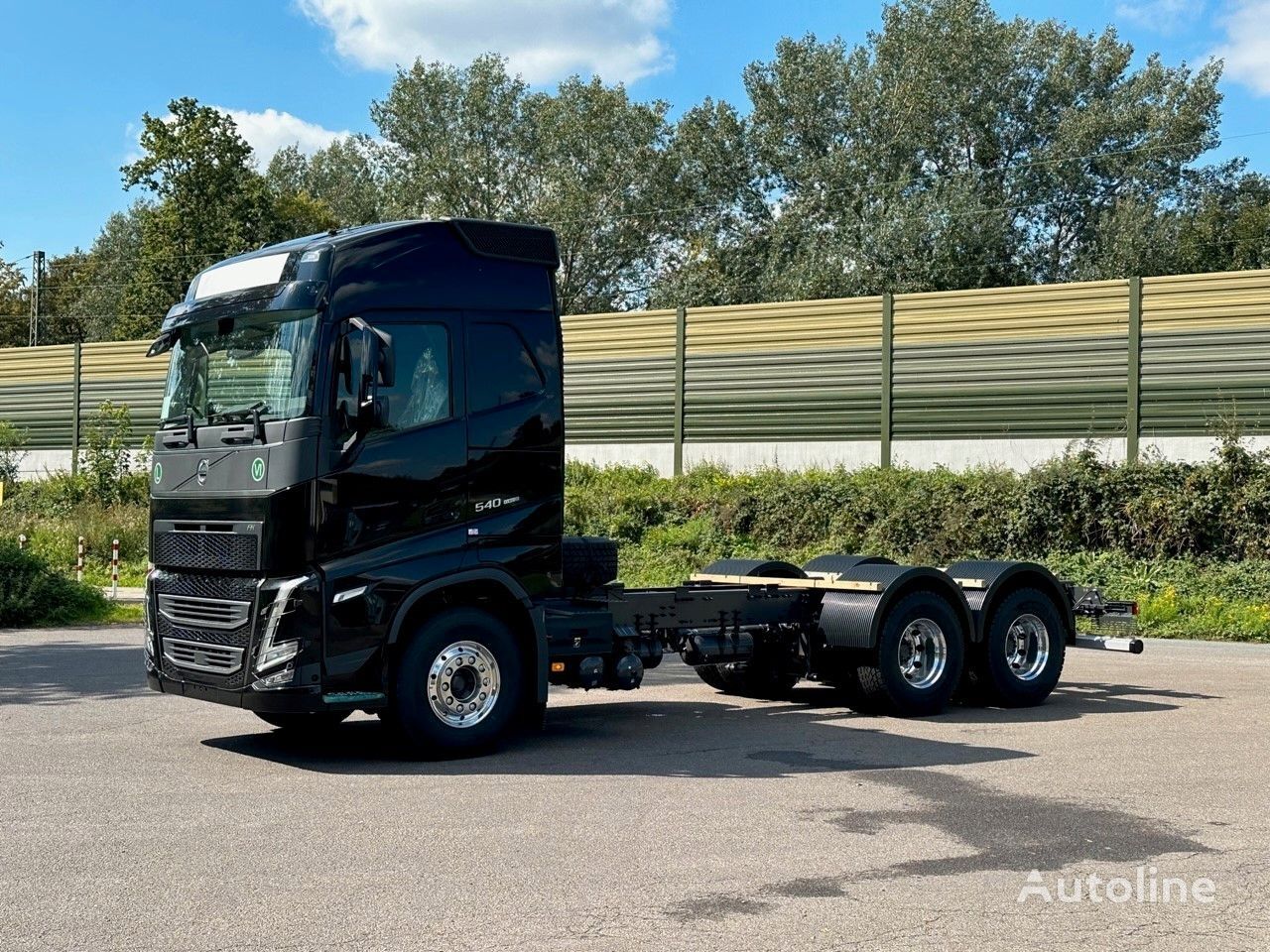 новый грузовик шасси Volvo FH 540 6x4