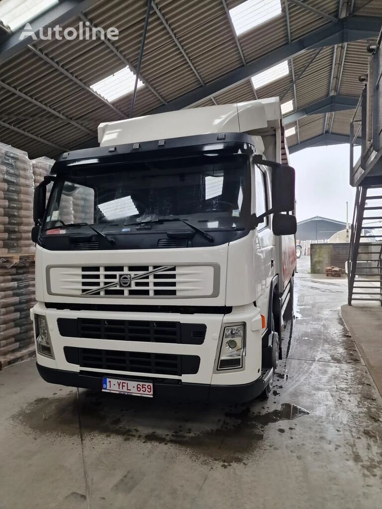 грузовик штора Volvo FM 12.340 6x2