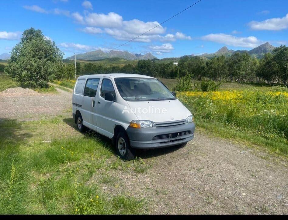 микроавтобус фургон Toyota Hi Ace