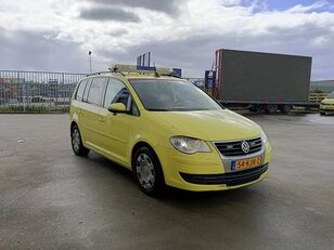 машина скорой помощи Volkswagen Touran 2.0 TDI