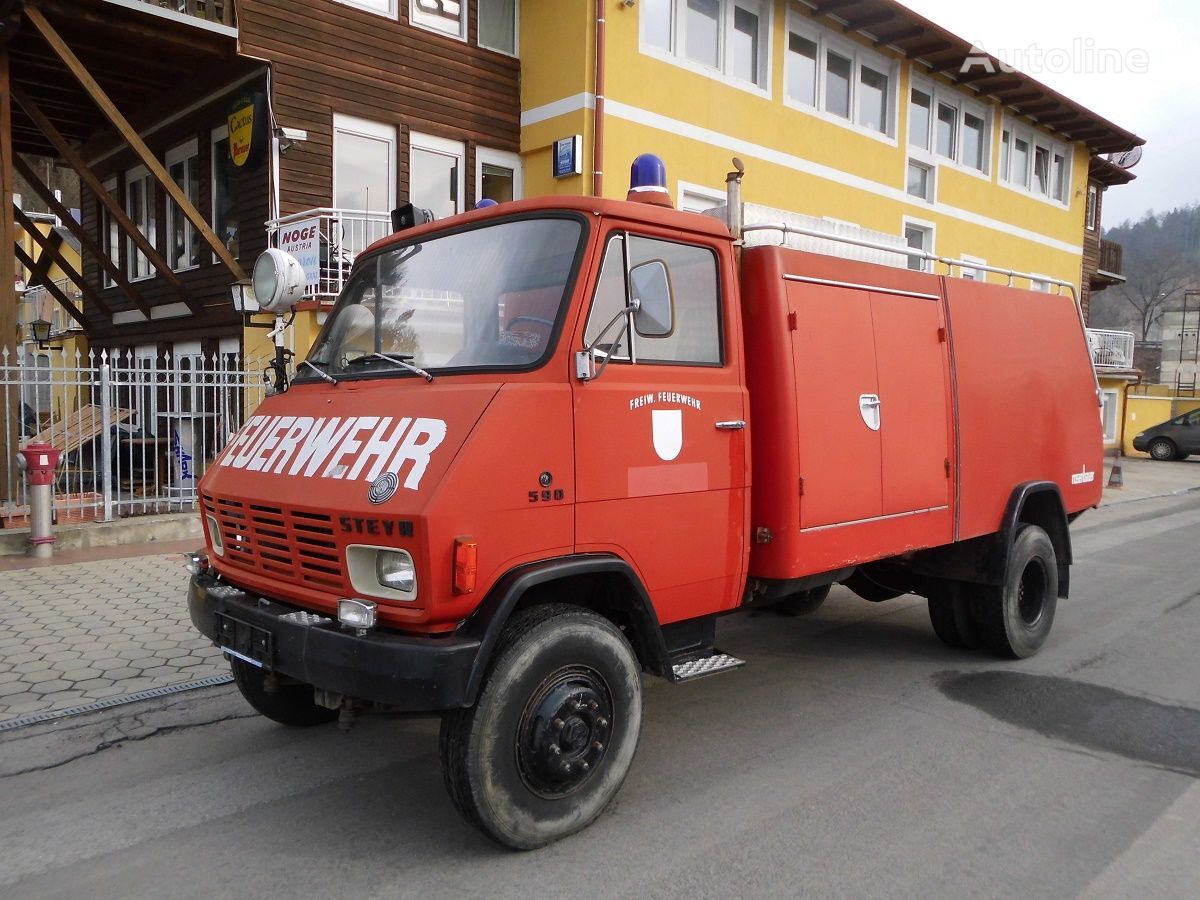 Steyr 590.110 ugunsdzēsēju mašīna