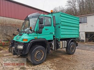 Mercedes-Benz Unimog U 500  universālā komunālā mašīna