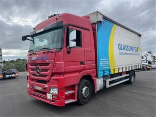 Mercedes-Benz Actros 1844 kravas automašīna ar aizkariem