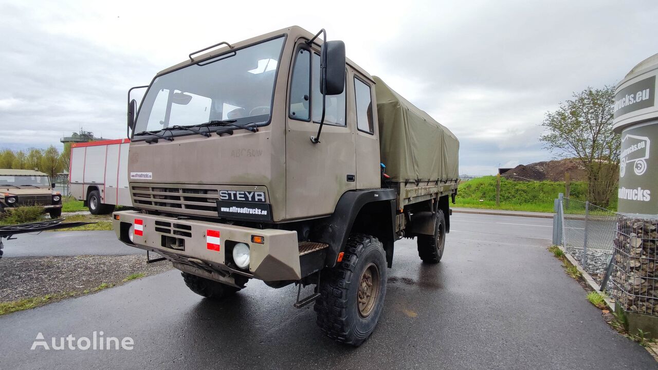 Steyr 12M18  kravas automašīna ar tentu