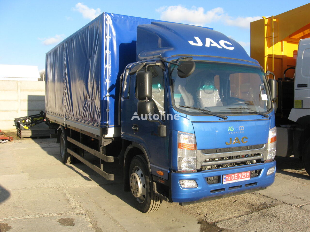 JAC N120 kravas automašīna ar tentu