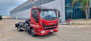 IVECO Eurocargo 75E kravas automašīna pacēlājs ar āķi