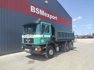 MAN 33.372 dump truck pašizgāzējs