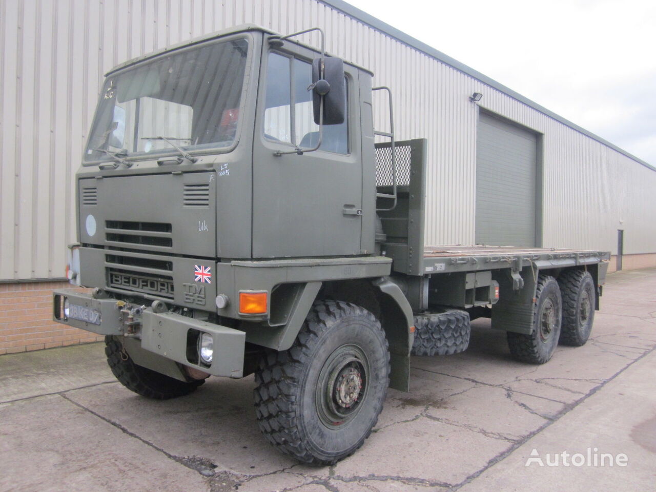 Bedford TM 6x6  platforma kravas automašīna