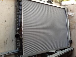 Volvo 20151030 dzinēja dzesēšanas radiators paredzēts Volvo FH4 vilcēja