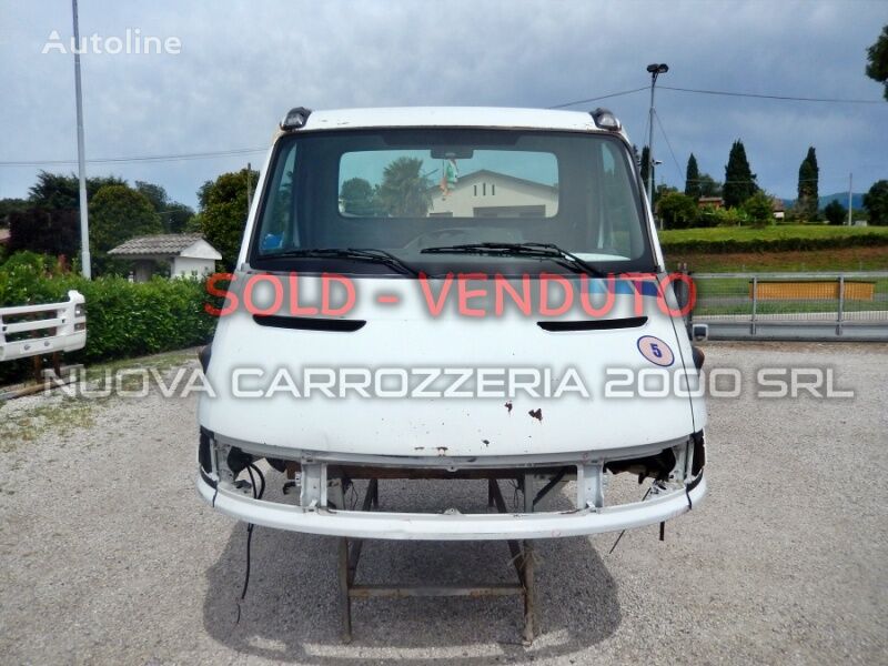 IVECO DAILY 35C13 kabīne paredzēts IVECO DAILY S2000 kravas automašīnas