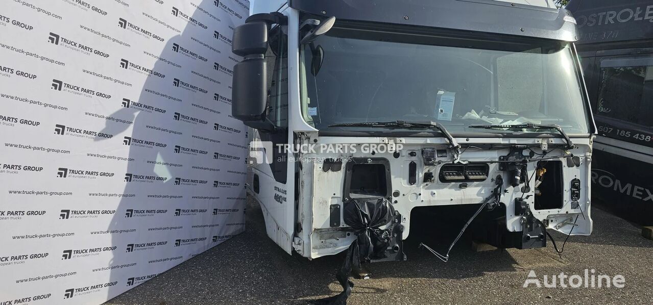 IVECO STRALIS EURO6 HI-WAY cab, cabin 5801758713, 504087022 vadības bloks paredzēts IVECO IVECO STRALIS EURO6 HI-WAY cab, cabin 5801758713, 504087022 vilcēja