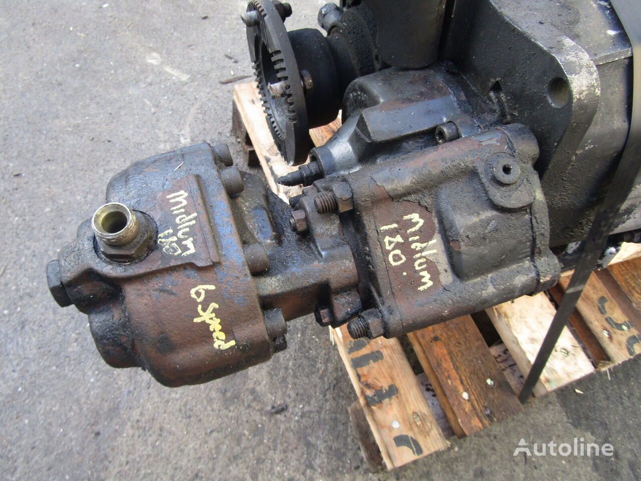 коробка отбора мощности Eaton 6 SPEED PTO (5206B GEARBOX) для грузовика